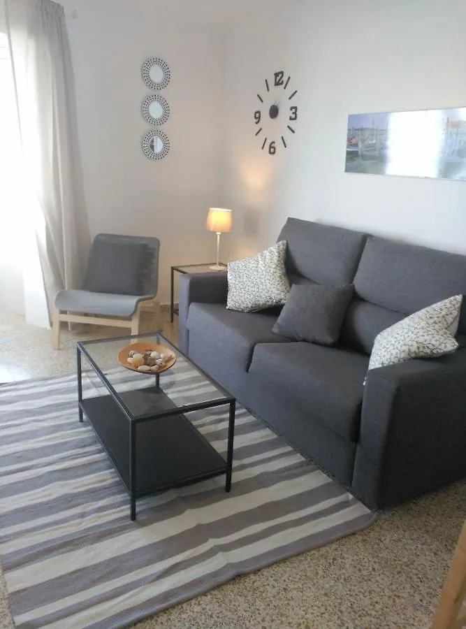 Coqueto Apartamento Con Vista Al Mar Castillo Bajo Spain