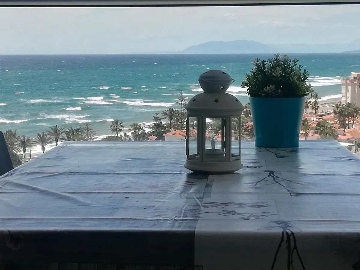 Coqueto Apartamento Con Vista Al Mar Castillo Bajo Apartment