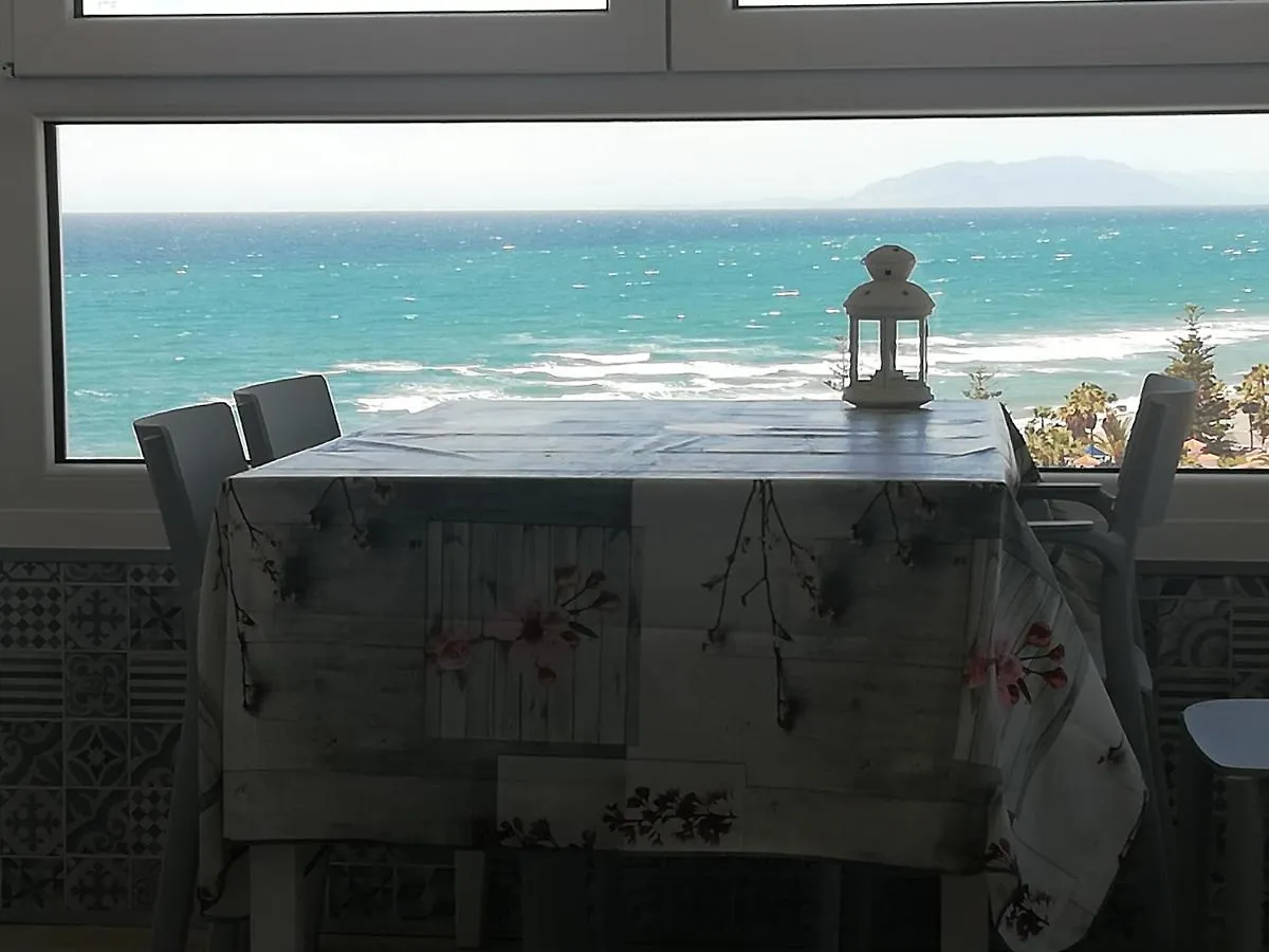 Coqueto Apartamento Con Vista Al Mar Castillo Bajo Apartment